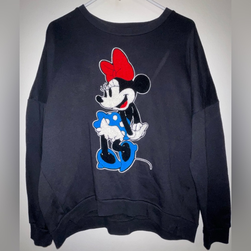 Disney Minnie Mouse black raised patch sweatshirt crewneck